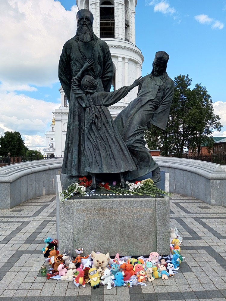 День памяти детей - жертв войны в Донбассе